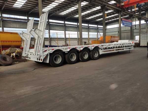 4 axle 70 tons lowbed trailer