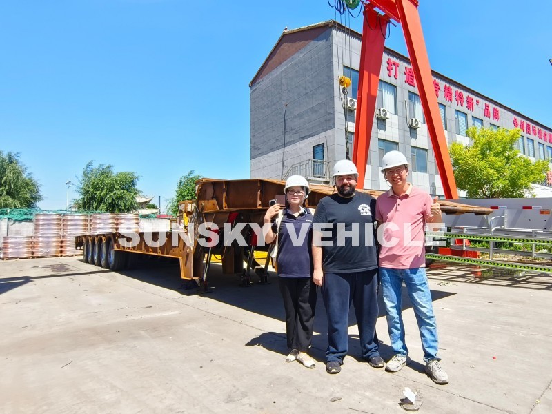 La principale flotte du Koweït s'agrandit : un client fidèle réalise avec succès une inspection de remorque surbaissée