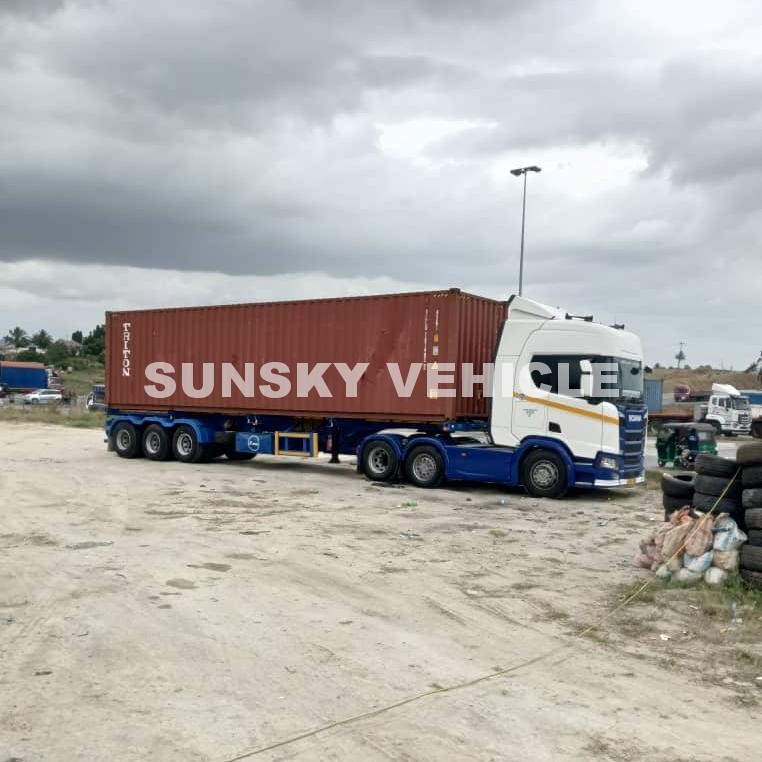 Un prestataire logistique tanzanien fait l'éloge d'une semi-remorque squelettique